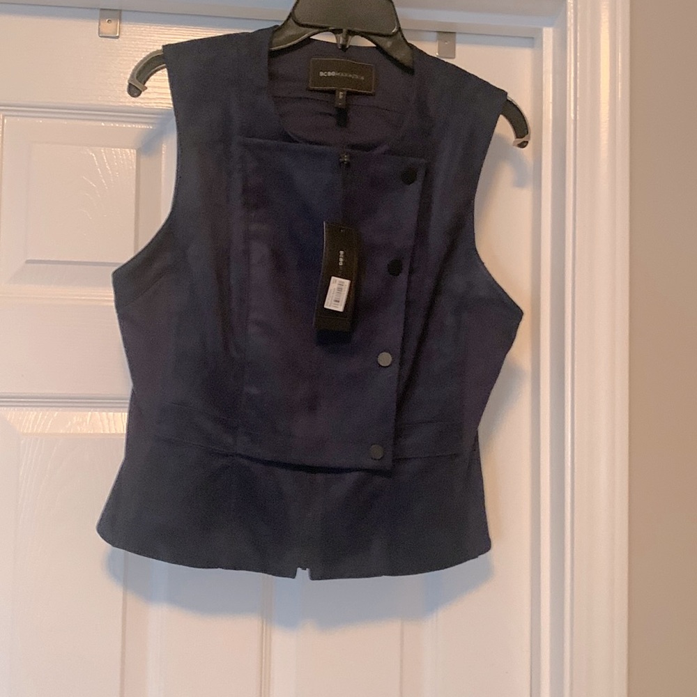 BCBG MaxAzria navy vest NWT